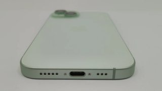 E589449-1 iPhone 15 128GB