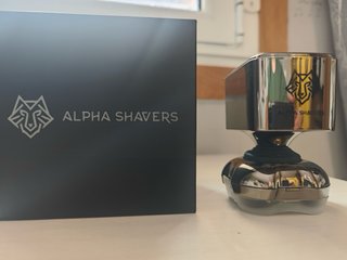 Afeitadora Alpha Shavers Negra/Plateada
