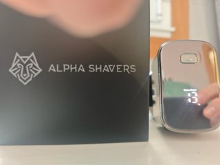 Afeitadora Alpha Shavers Negra/Plateada