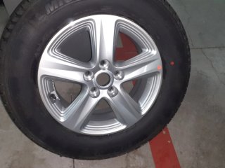 Llanta y Neumático Kia Sportage 2014