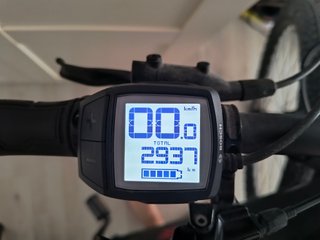 Cube Stereo Hybrid 120