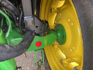 Tractor John Deere 5100 R con pala