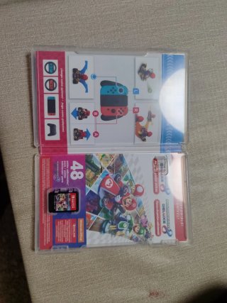 Nintendo Switch  + Mario Kart 8 Deluxe +el set
