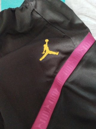 Pantalón chándal PSG negro y rosa (Rep.)
