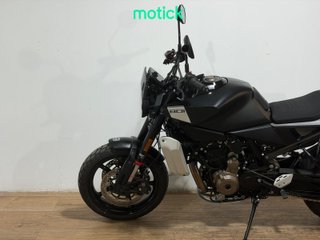 HUSQVARNA SVARTPILEN 801 (A)