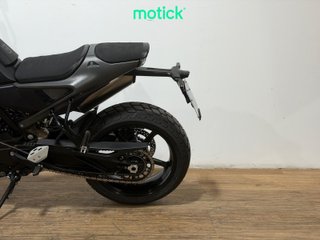 HUSQVARNA SVARTPILEN 801 (A)