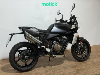 HUSQVARNA SVARTPILEN 801 (A)