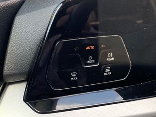 Volkswagen Golf Life 1.5 TSI 96kW (130CV)