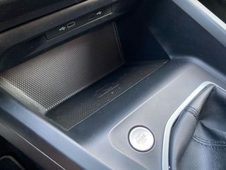 Volkswagen Golf Life 1.5 TSI 96kW (130CV)