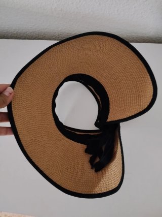 Sombrero de sol tejido