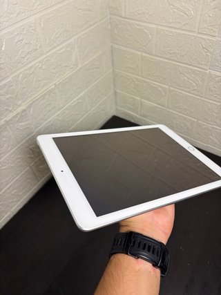Apple iPad 6ª Gen Plata