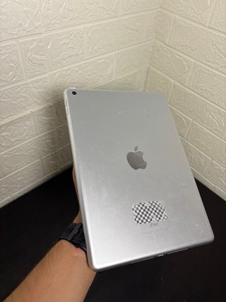 Apple iPad 6ª Gen Plata