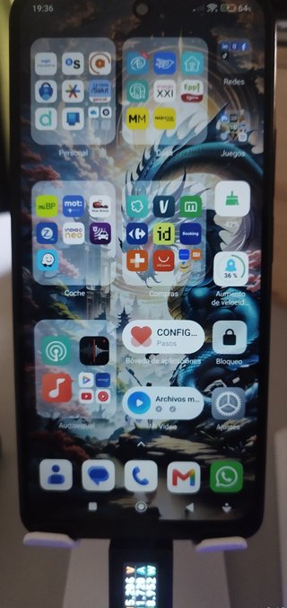 Grande smartphone in ottime condizioni + accessori