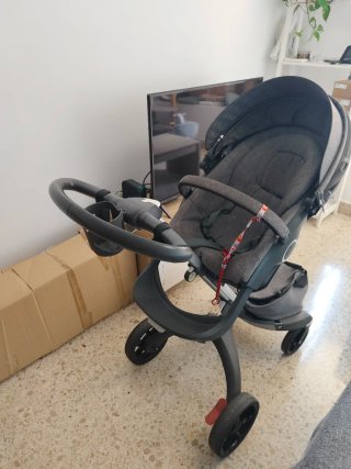 Carro Stokke gris