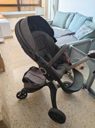 Carro Stokke gris