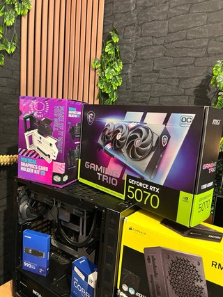 PC Ultra i7 13700K RTX 5070 32GB DDR5