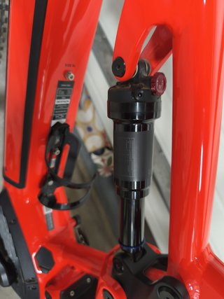 Bicicleta Eléctrica Montaña E-EXPL 520S