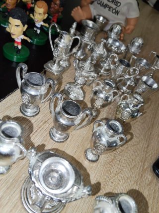 Lote Figuras Real Madrid Copas