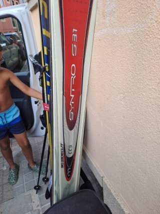 Esquís Volkl Dyno 531 con fijaciones