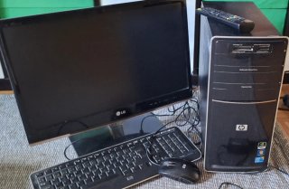 Ordenador HP con Monitor LG Negro