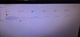 Ordenador HP con Monitor LG Negro
