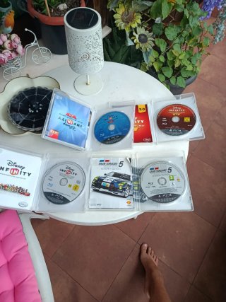 Lote Juegos PS3 Disney Infinity y Gran Turismo 5