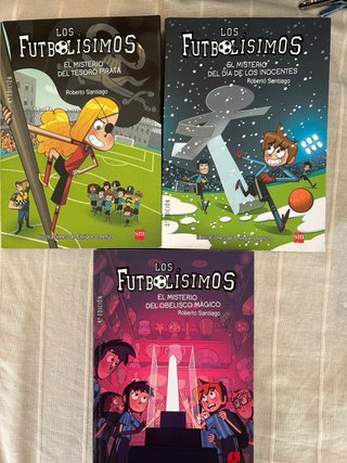 Libros de: LOS FUTBOLISIMOS.