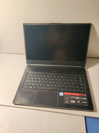 Portátil MSI GS65 Stealth Thin Gaming, i7,GTX 1070