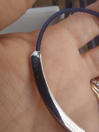 Bracciale semirigido con zirconi