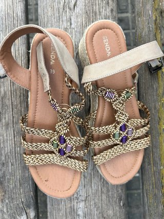 Sandalias Sendai Beige Multicolor