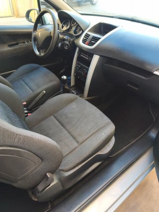 Peugeot 207 2007