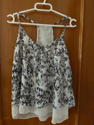 Lote 8 camisetas verano talla S y 2 vestidos