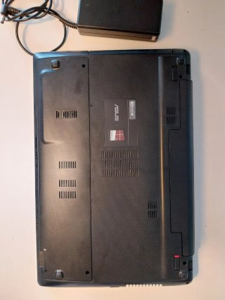 Ordenador portátil Asus negro