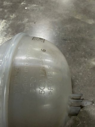 Vaso expansion grupo   VAG 5Q0121407G