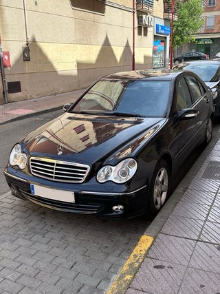 Mercedes C230 V6