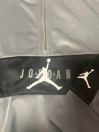 Chándal Jordan niño gris y negro