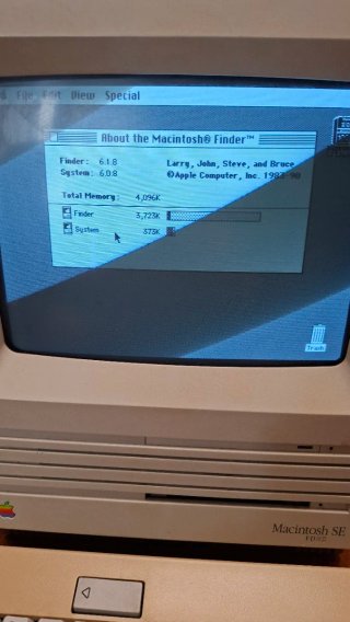 Apple Macintosh SE 20
