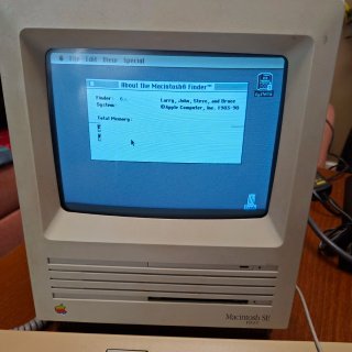 Apple Macintosh SE 20