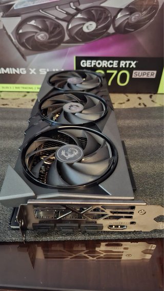 MSI RTX 4070 Super Gaming X Slim