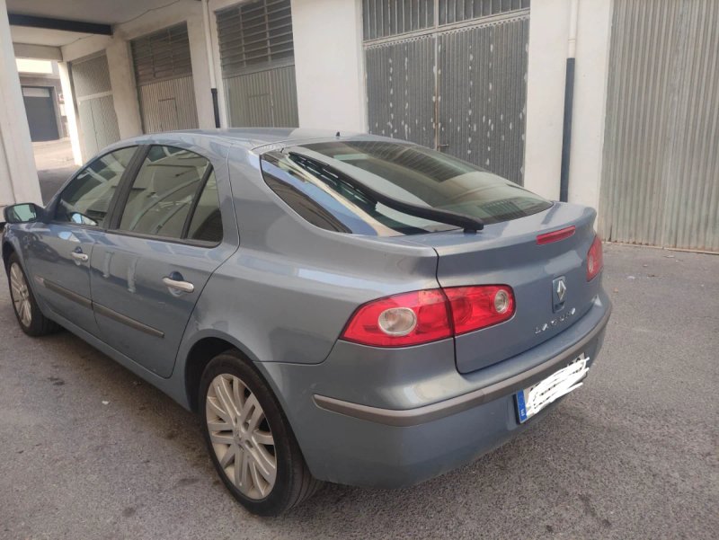 Renault Laguna 2006 - foto 1