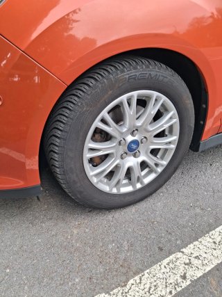 Ford Grand C-MAX 2011