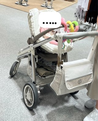 Carro Bebecar 3 piezas + fundas y bolsos