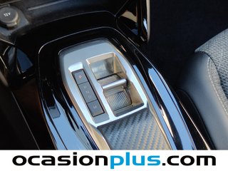 Peugeot 2008 Allure Hybrid eDCS6 107 kW (145 CV)