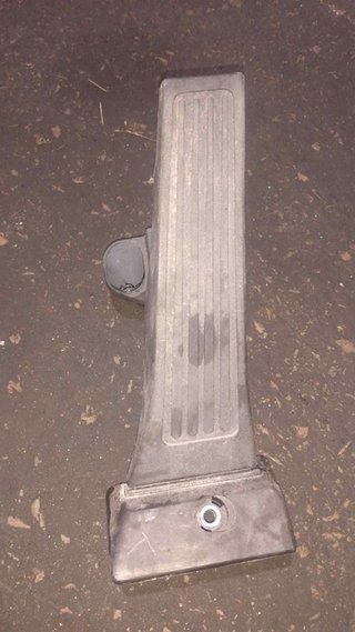 PEDAL EMBRAGUE HYUNDAI SANTA FE Essence 2WD | 09.