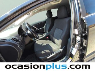 Toyota Avensis 120 D Advance 91 kW (124 CV)