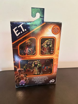 Figura E.T. 40 Aniversario NECA