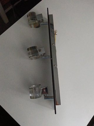 Lámpara de techo moderna cristal y metal
