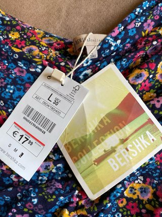 Vestido Bershka Fruncido Flores Viscosa Elastano L