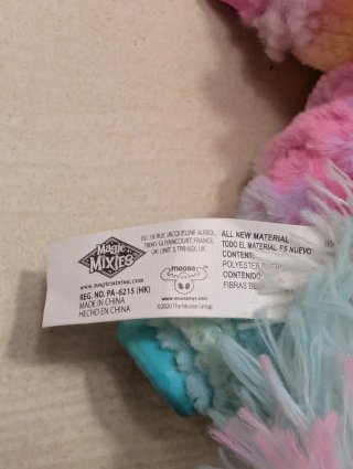 Magic Mixies Caldero Mágico Peluche Rainbow