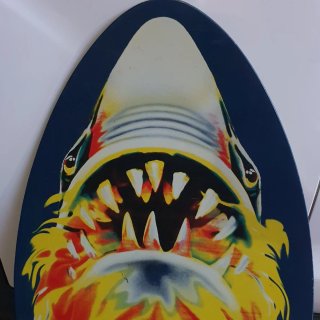 Tabla Skimboard Tiburón en Llamas